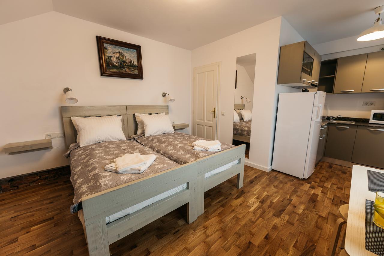 Yellowboot Aparthotel Sibiu Exterior foto