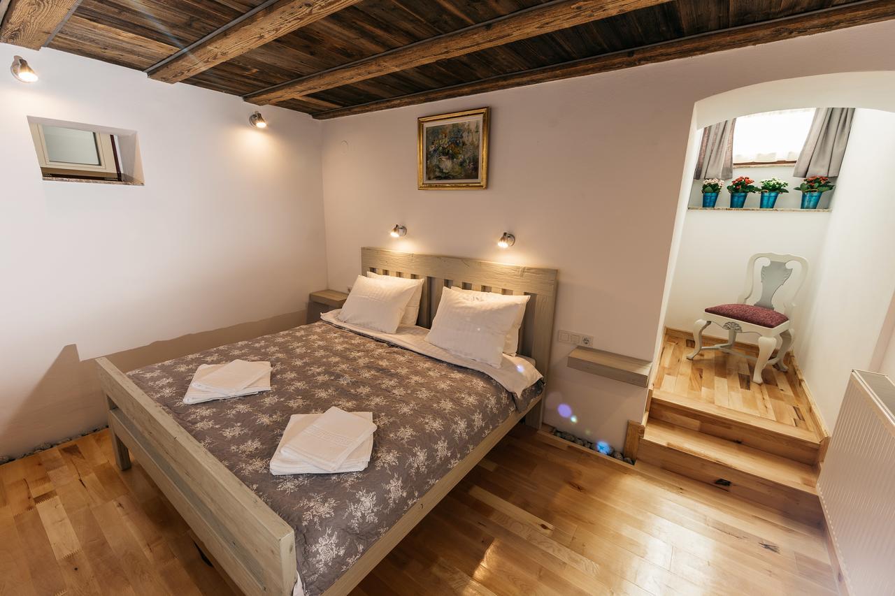 Yellowboot Aparthotel Sibiu Exterior foto